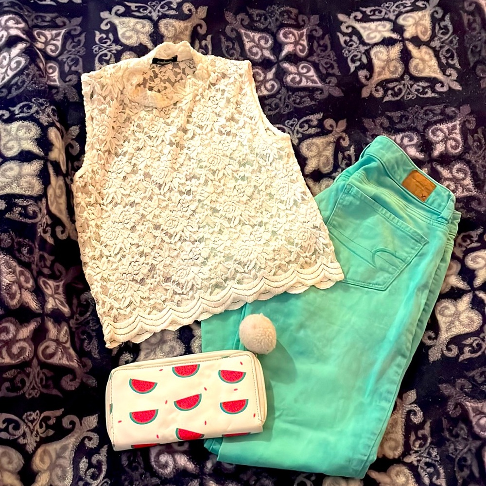 American Eagle splash green skinny jeans Size 4